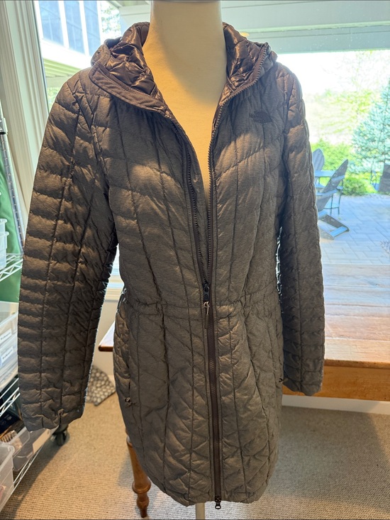 The North Face Jackets & Blazers - The North Face Women's Quilted Hooded Long Puffer Jacket - Charcoal